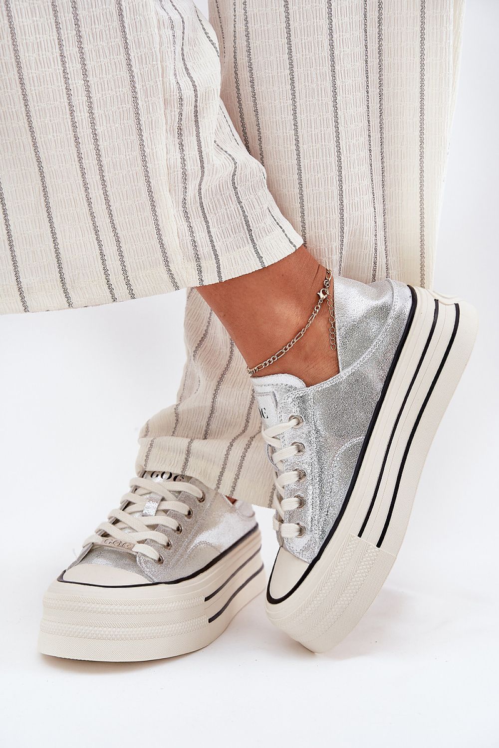 Sportbačiai model 212730 Step in style