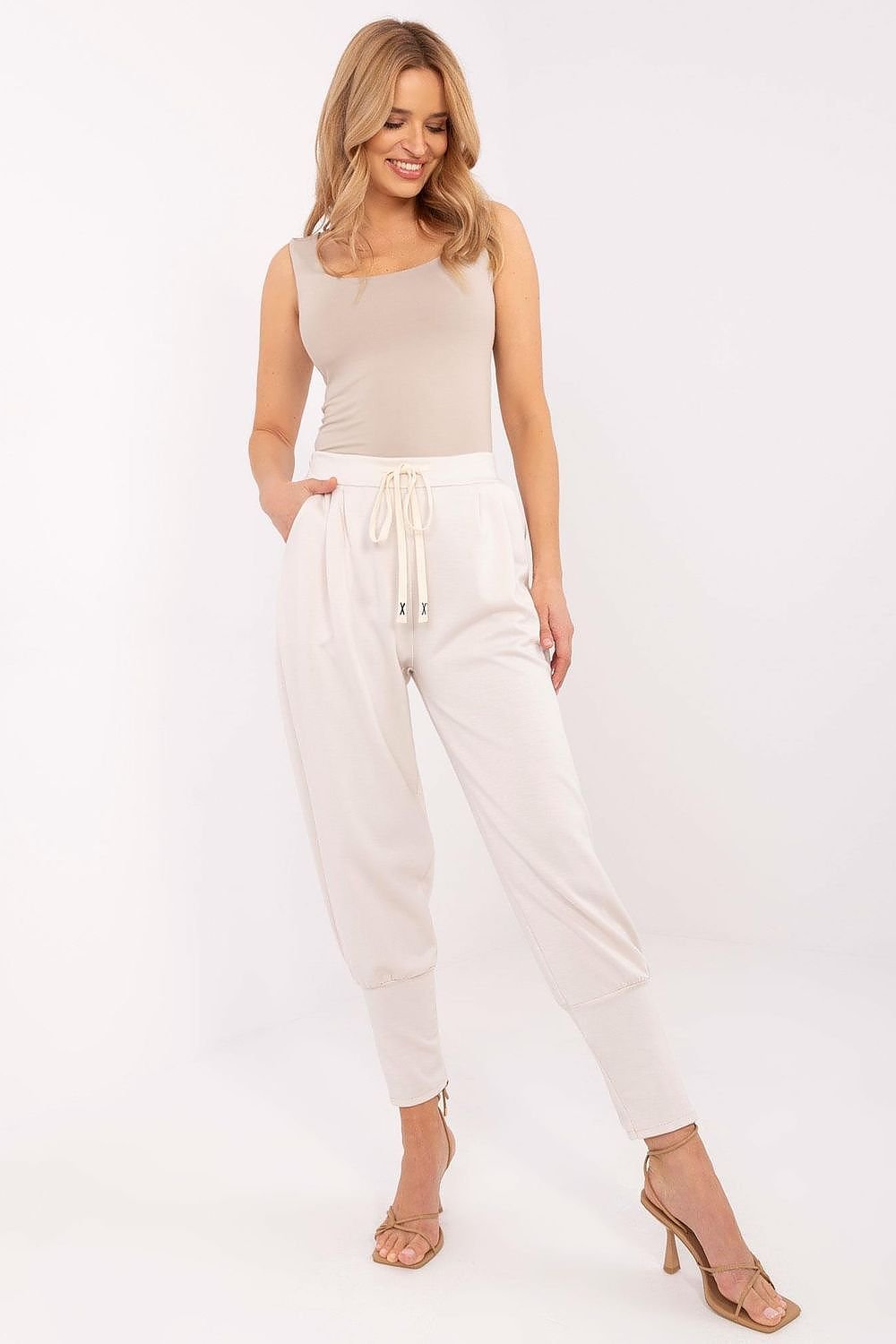  Sportinės kelnės model 208158 Italy Moda 