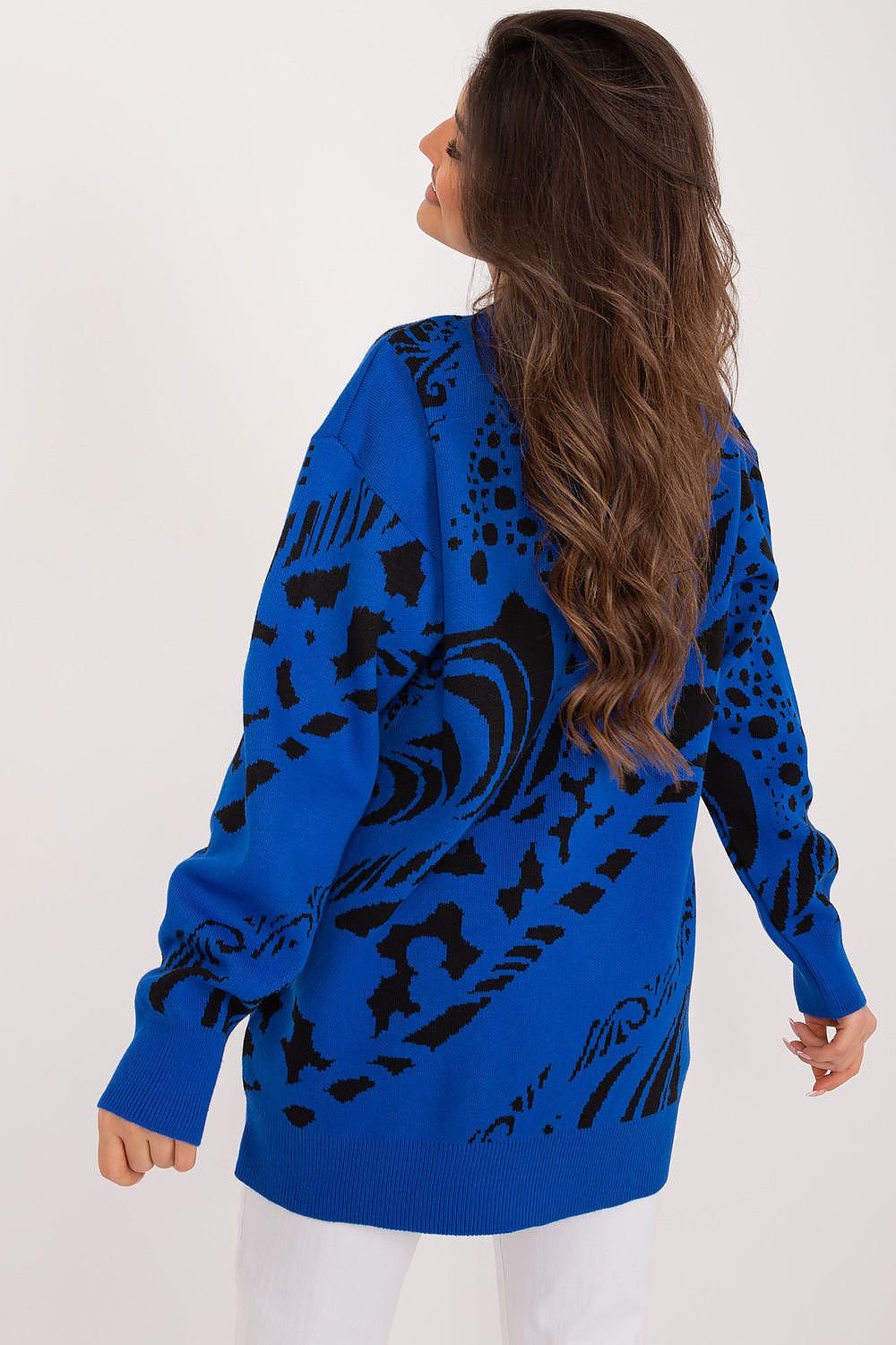  Megztinis model 208368 Badu 