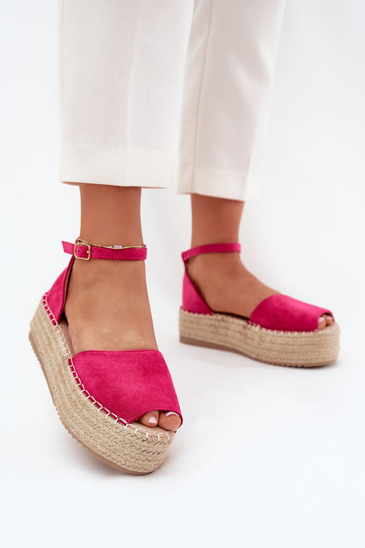  Sandalai model 216028 Step in style 