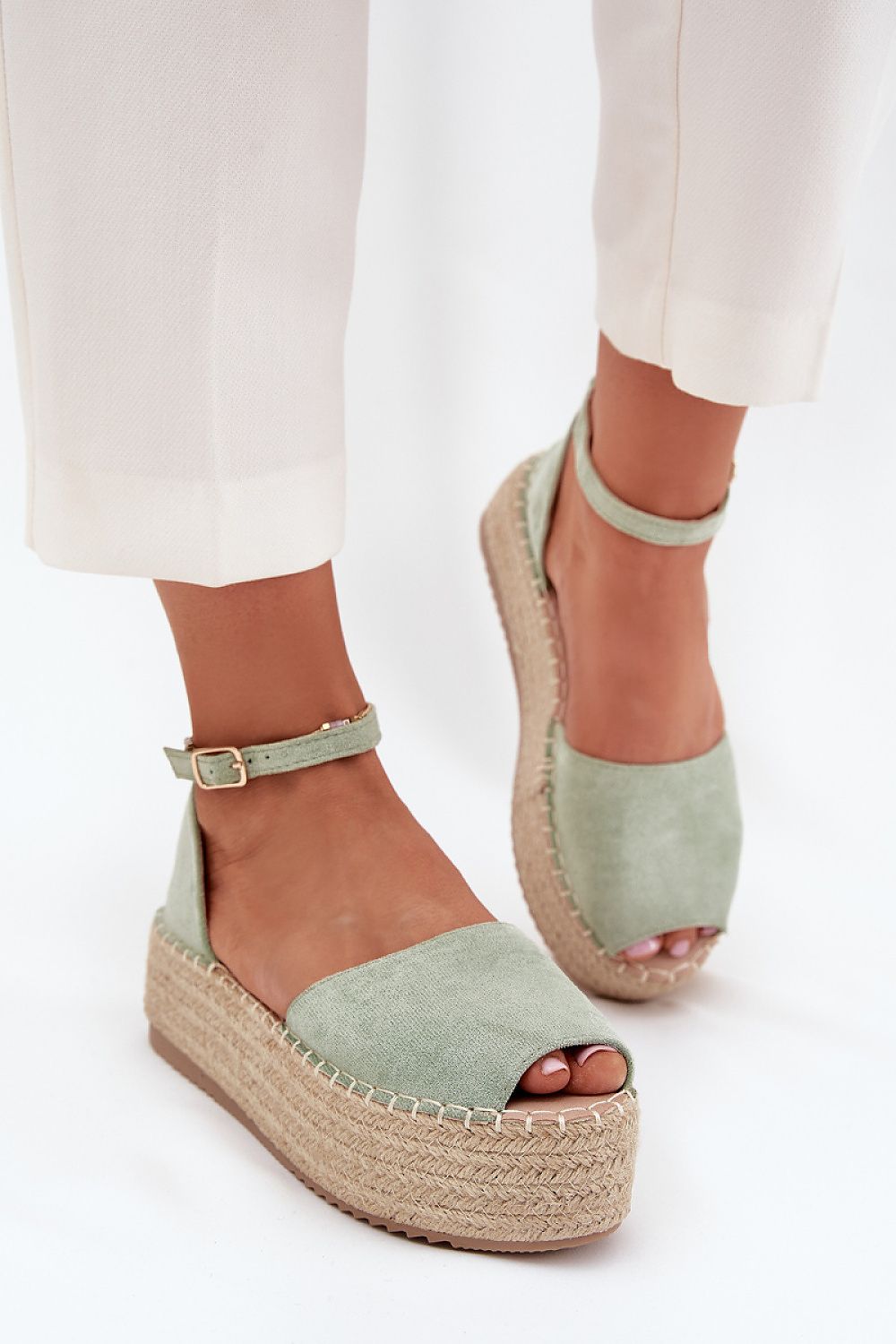  Sandalai model 216029 Step in style 